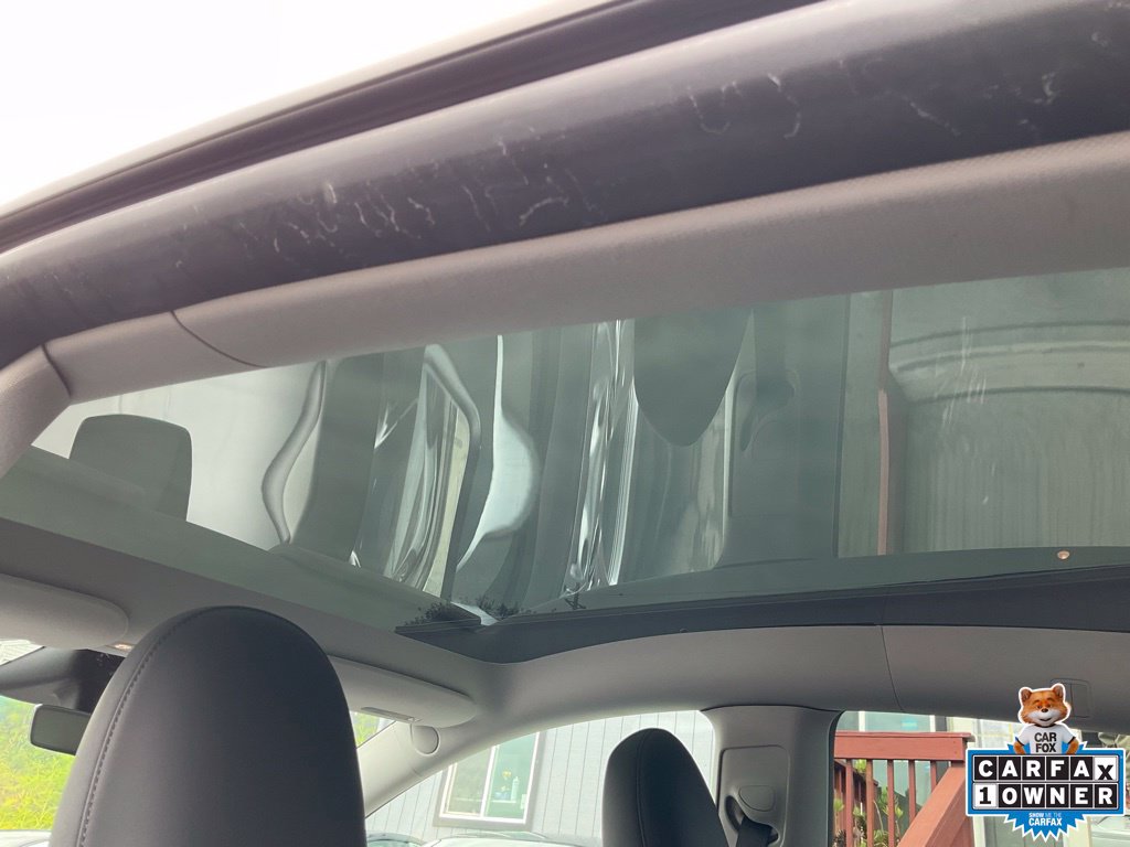 Used 2024 Tesla Model Y 2WD image 28