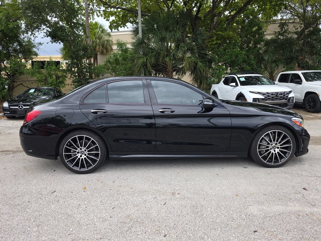 Used 2019 Mercedes-Benz C 300 Sedan w/ AMG Line image 10