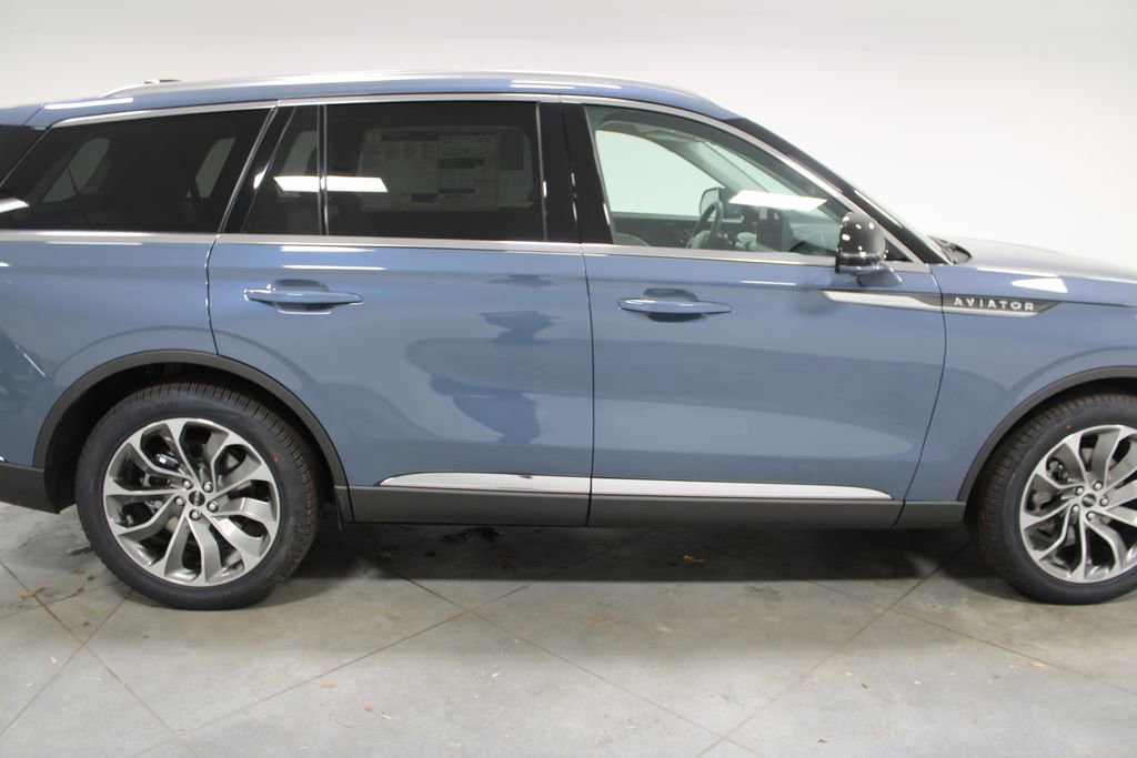 New 2026 Lincoln Aviator 2WD image 10