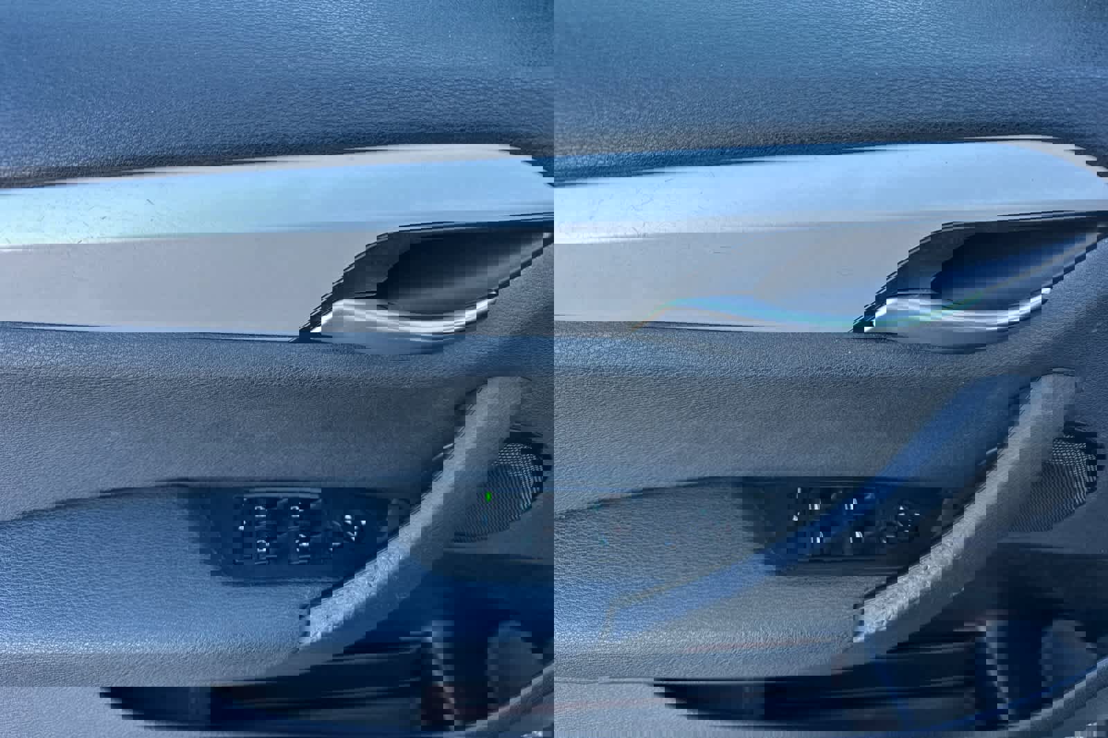 Used 2015 BMW X1 sDrive28i image 12