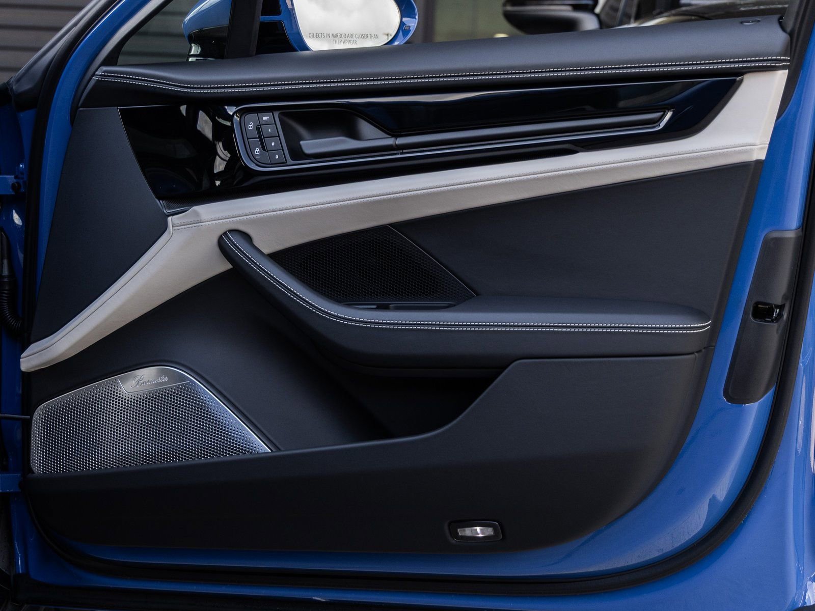 Used 2025 Porsche Panamera GTS image 46