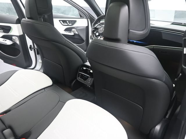 New 2026 Mercedes-Benz E 53 AMG e 4MATIC Sedan image 29