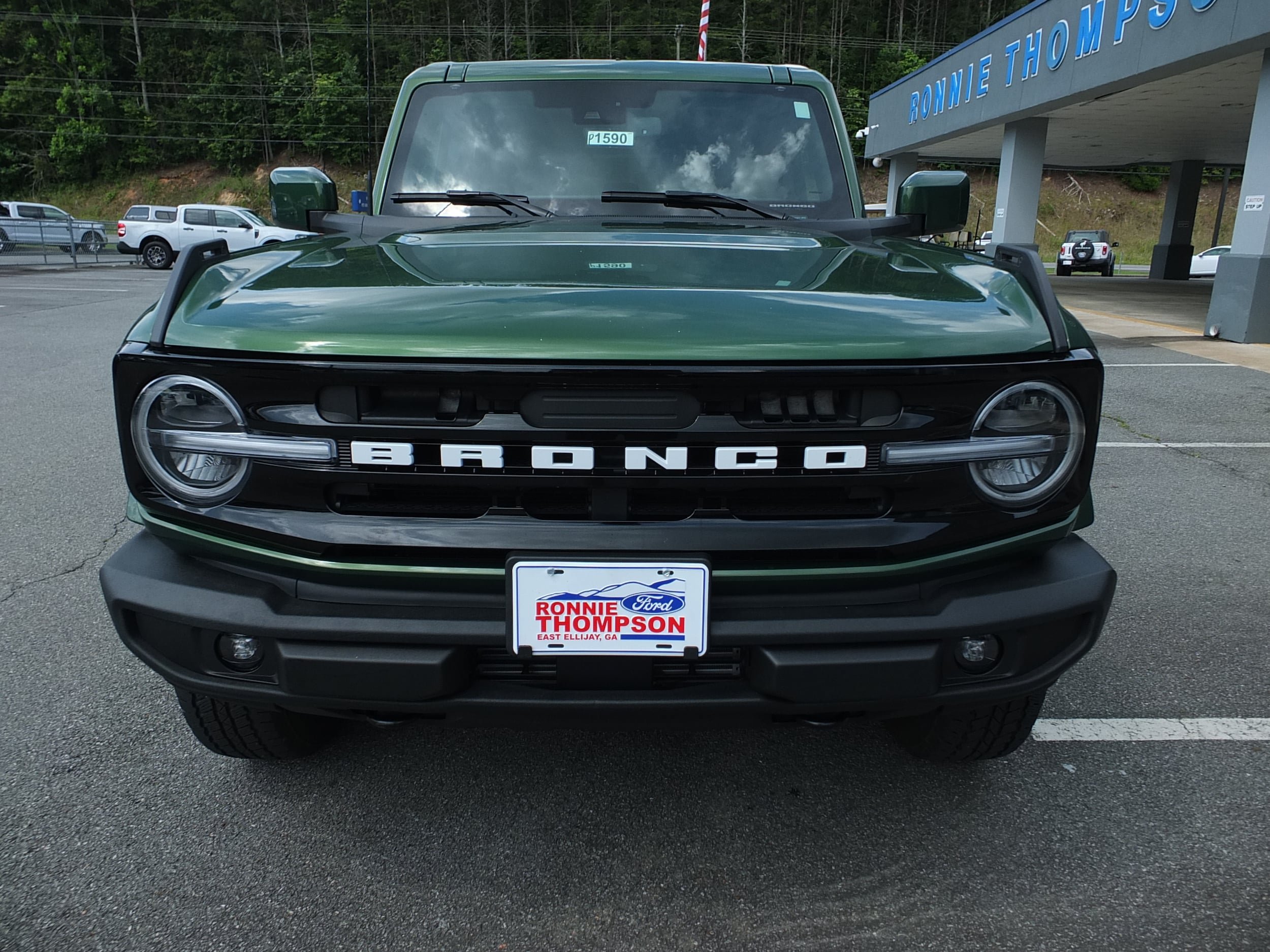 Used 2025 Ford Bronco Outer Banks AWD/4WD image 8