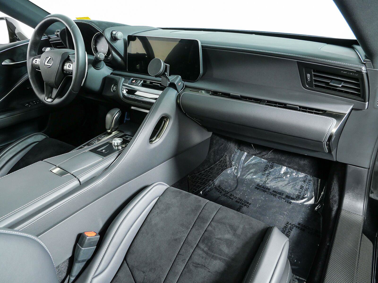 Used 2024 Lexus LC 500 Coupe w/ Sport Package RWD image 21