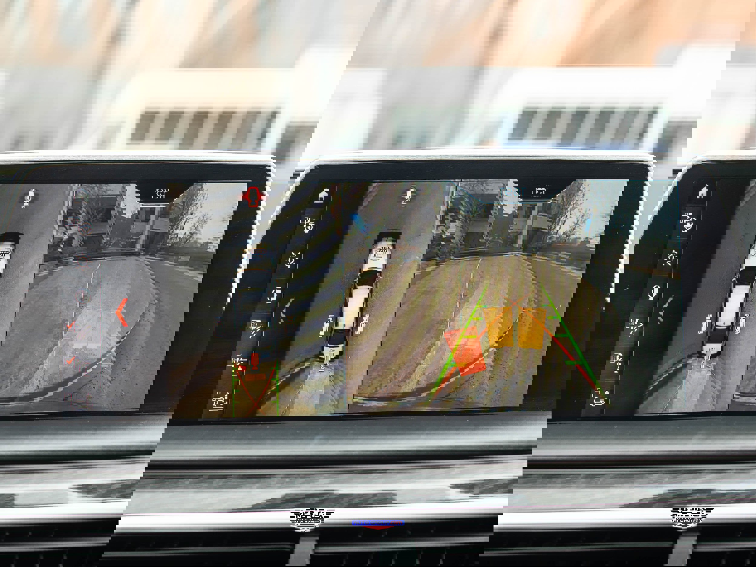 Used 2019 BMW 750i xDrive image 36