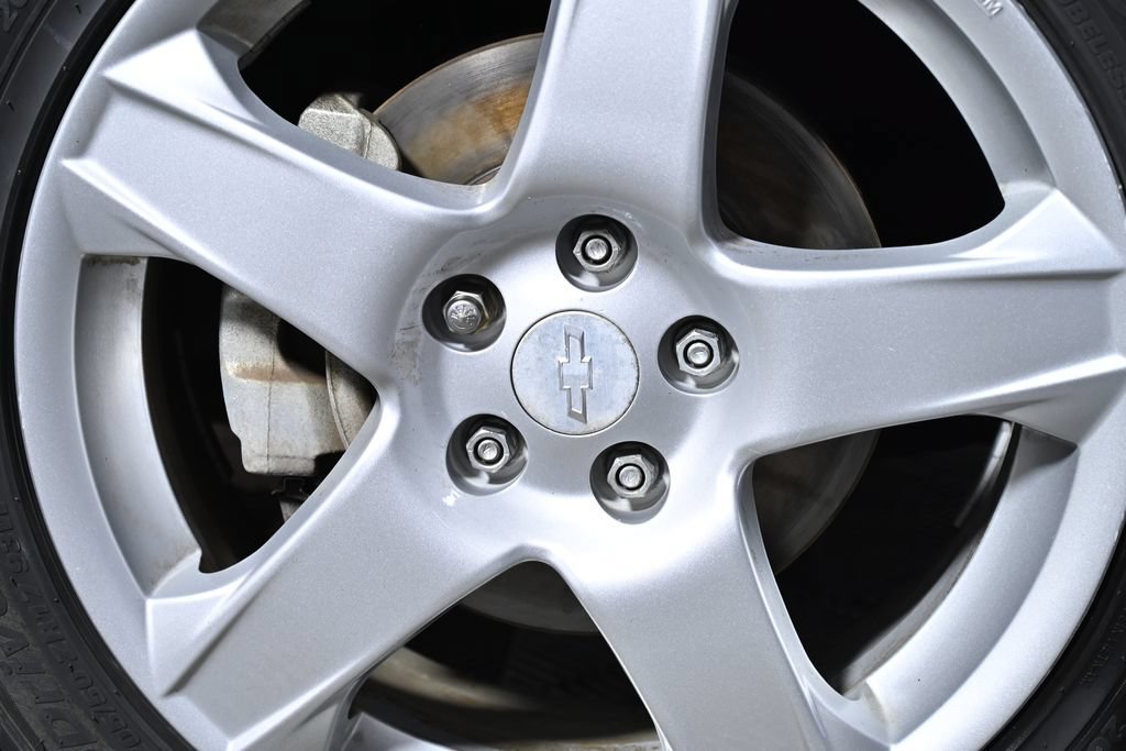 Used 2015 Chevrolet Sonic LTZ w/ Advanced Safety Package FWD image 33