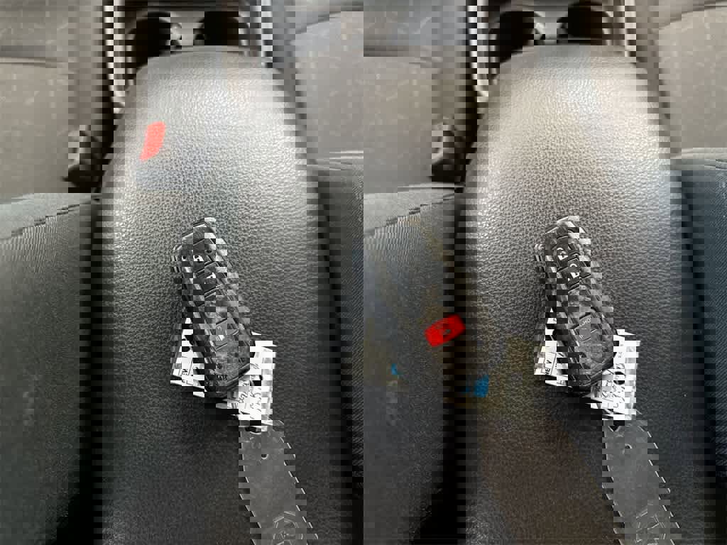 Used 2019 Toyota RAV4 XLE image 36