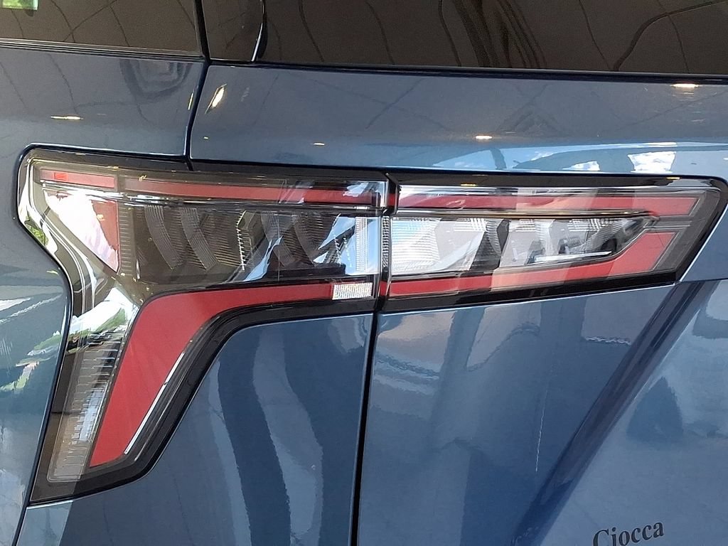 Certified 2026 Chevrolet Equinox LT AWD/4WD image 14