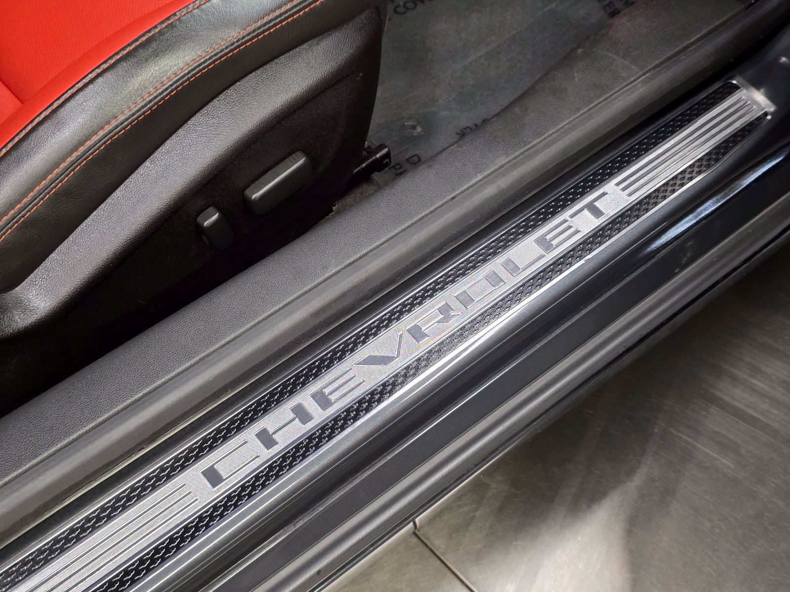 Used 2015 Chevrolet Camaro SS RWD image 37