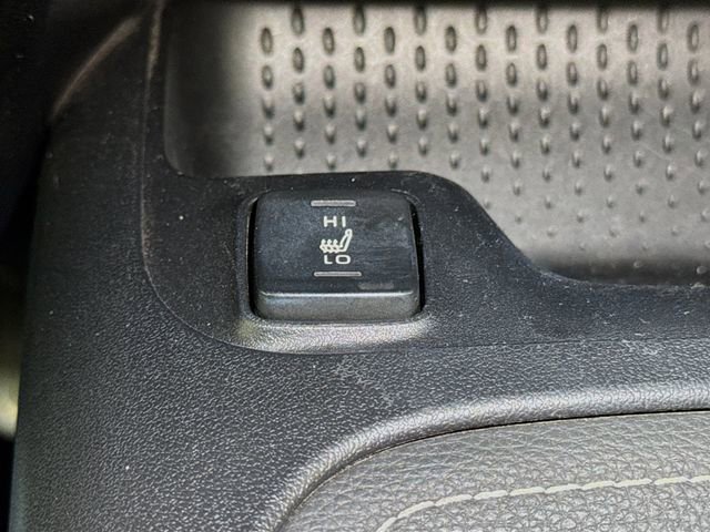 Used 2021 Toyota Corolla XSE image 18