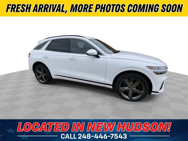 Used 2025 Genesis GV70 3.5T Sport w/ Sport Advanced Package AWD/4WD image 3