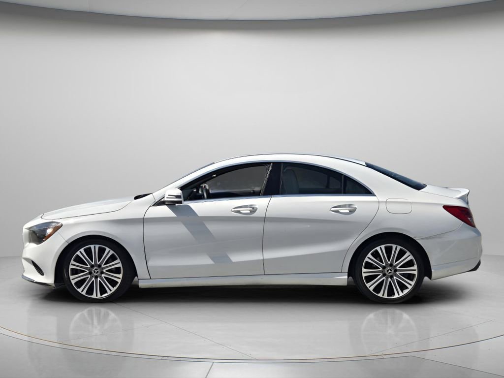 Used 2018 Mercedes-Benz CLA 250 image 4