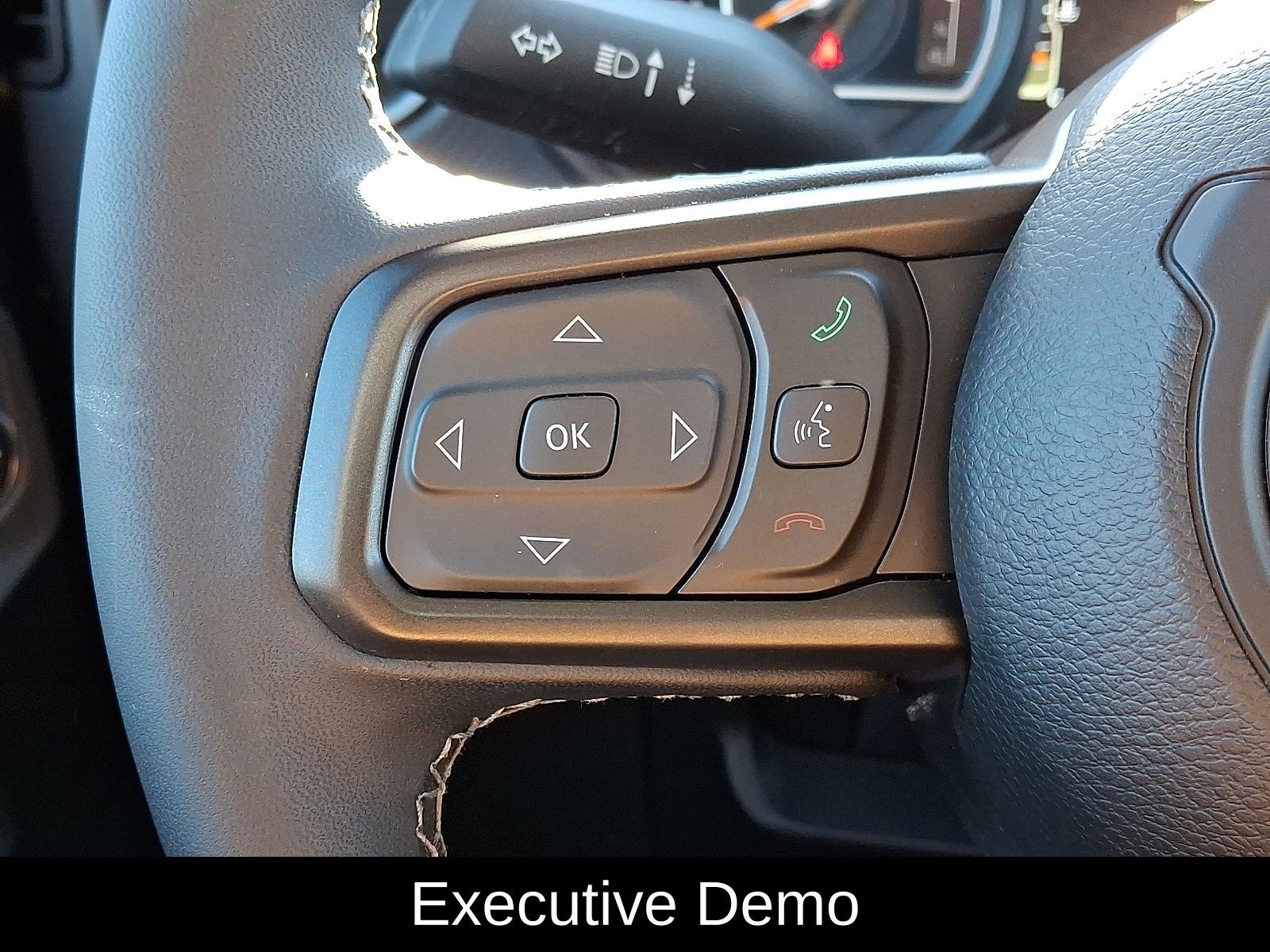 New 2025 Jeep Gladiator Mojave w/ Safety Group AWD/4WD image 22