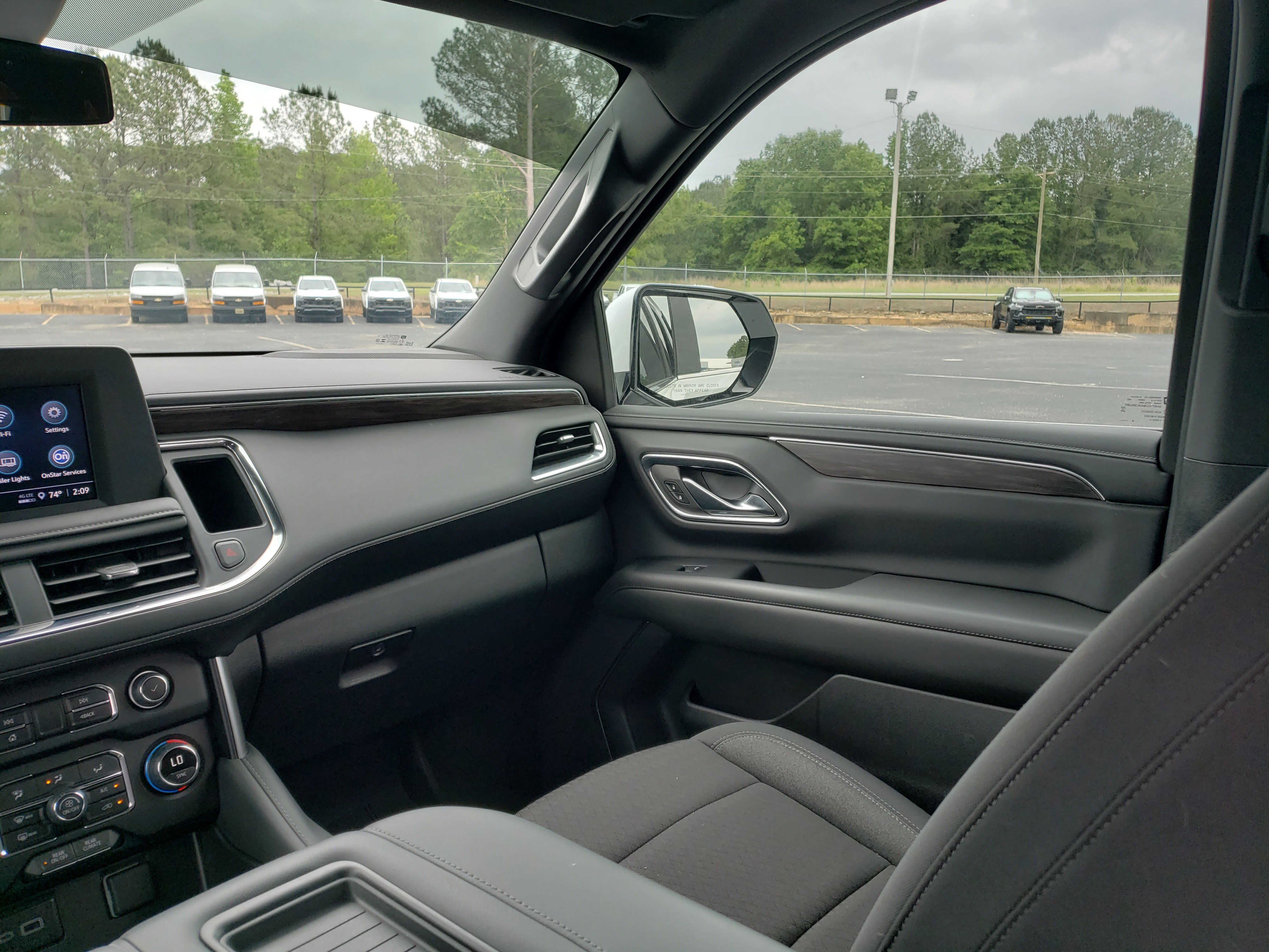 Used 2024 Chevrolet Tahoe LS RWD image 37