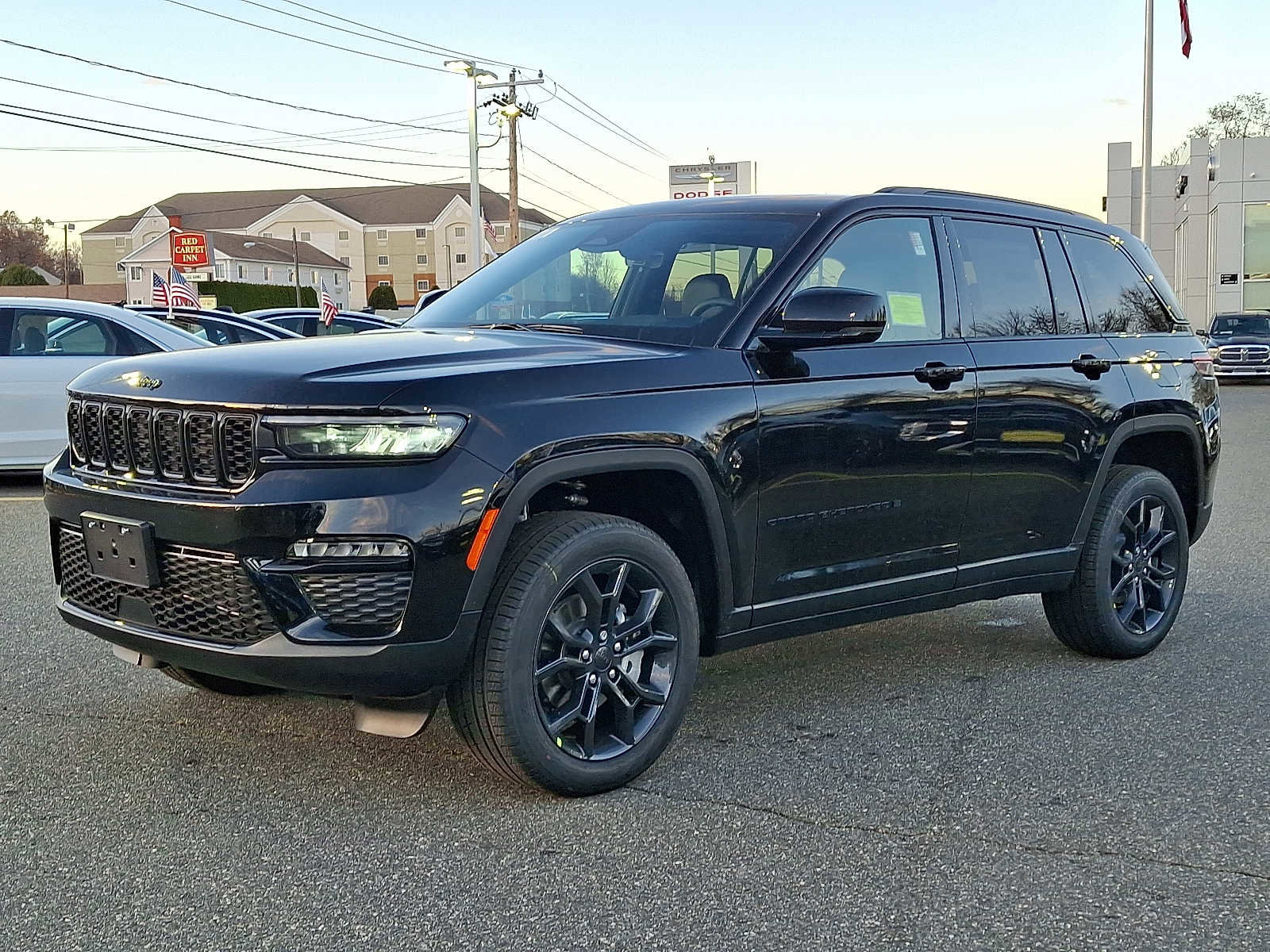 New 2025 Jeep Grand Cherokee Limited image 2