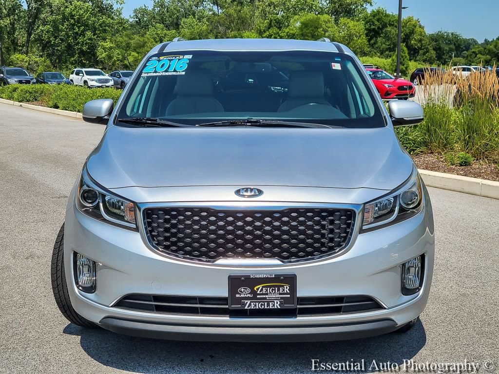 Used 2016 Kia Sedona EX FWD image 4
