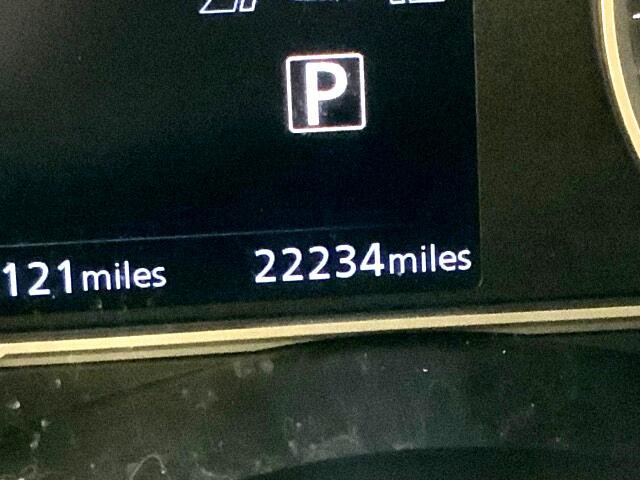 Used 2020 Nissan Kicks SV image 24