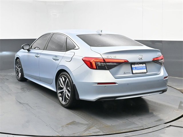 Used 2022 Honda Civic Touring image 7