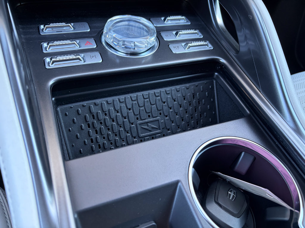 New 2026 Lincoln Nautilus Reserve AWD/4WD image 40