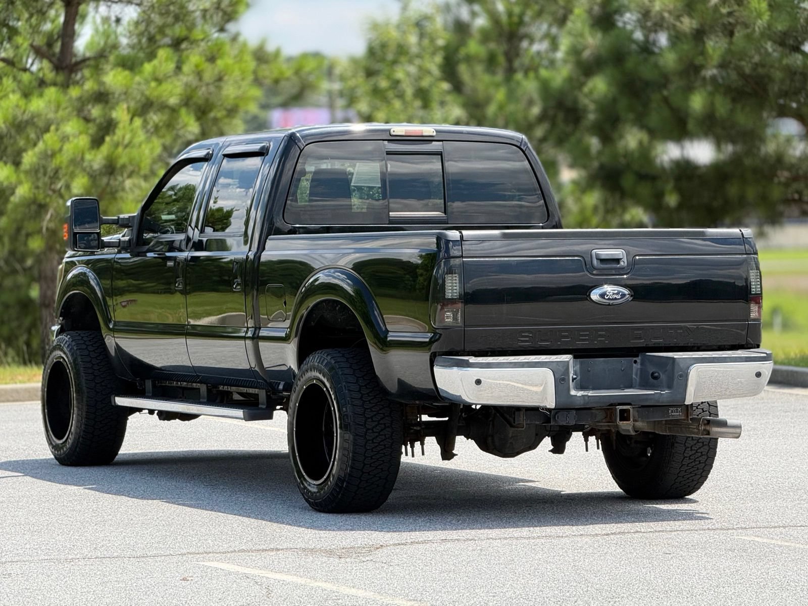 Used 2016 Ford F250 Lariat w/ Chrome Package AWD/4WD image 10