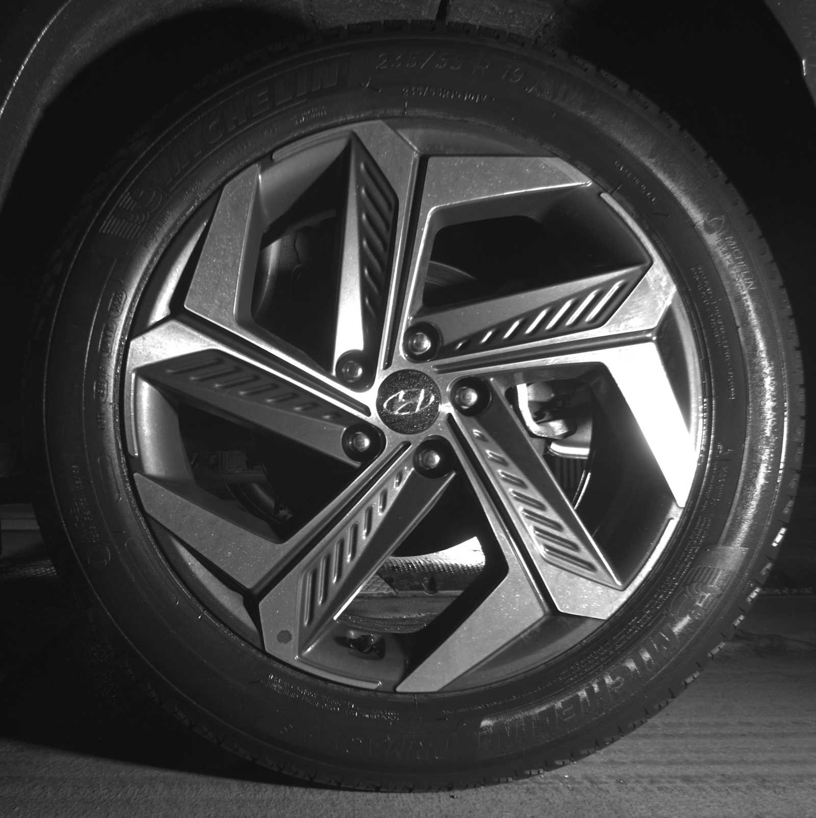 Used 2023 Hyundai Tucson Limited image 8