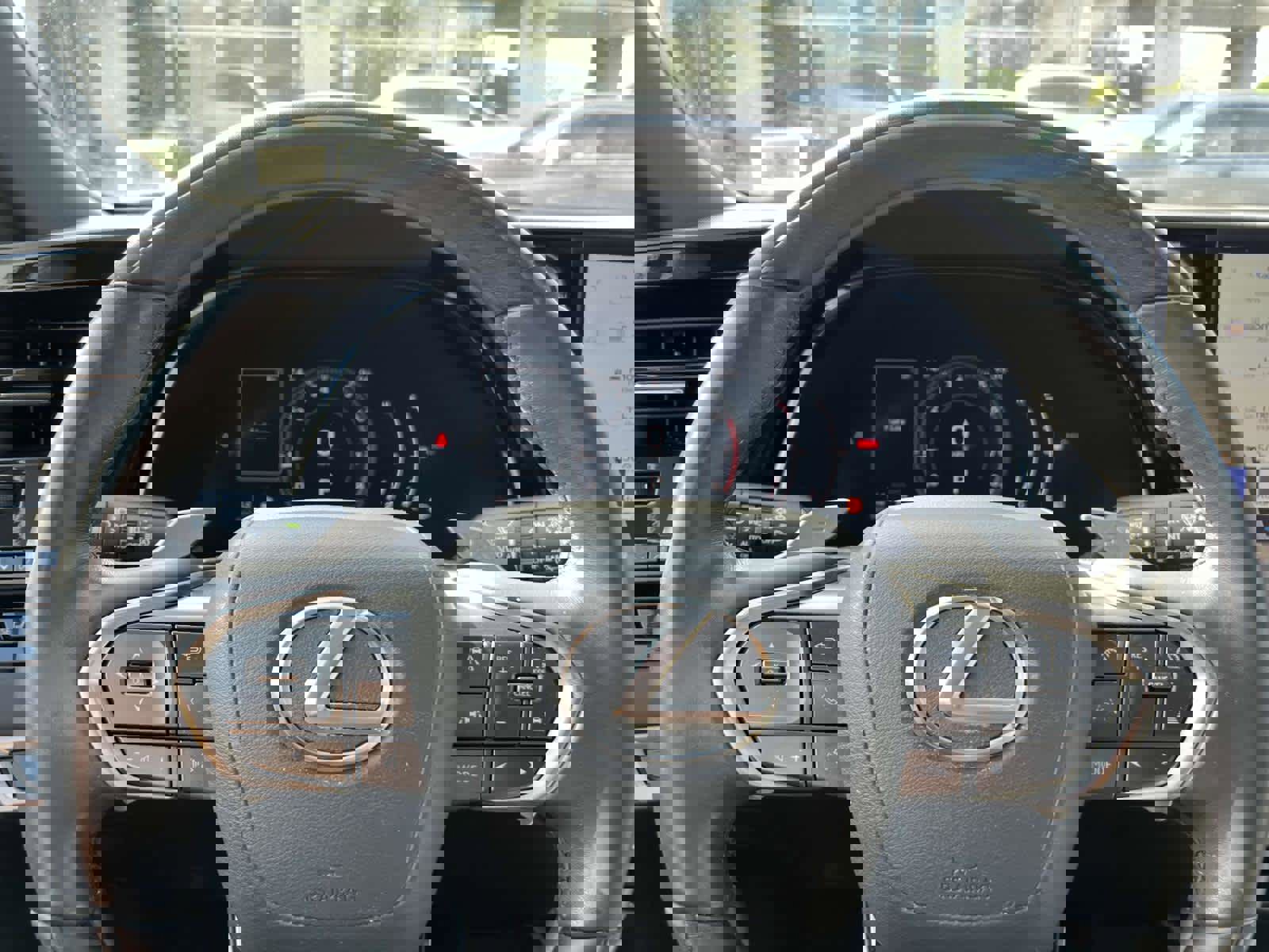 Used 2023 Lexus RX 350 Premium image 27