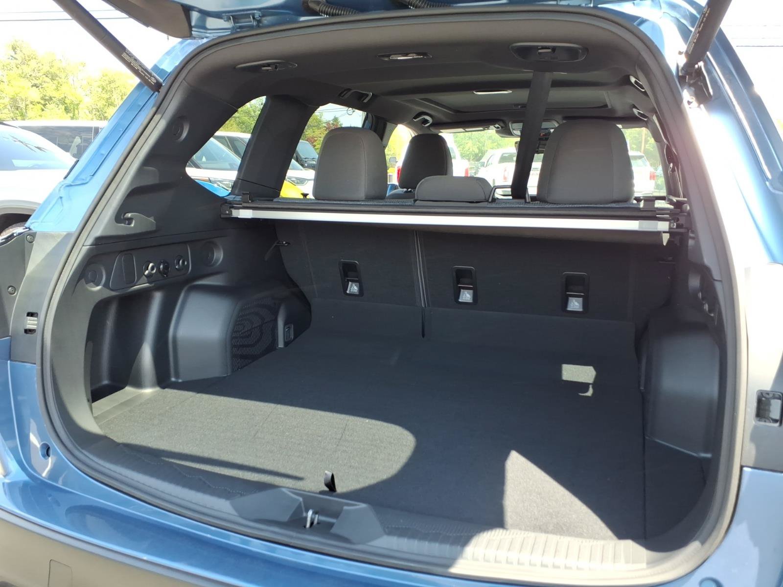 Certified 2025 Subaru Forester Premium AWD/4WD image 14