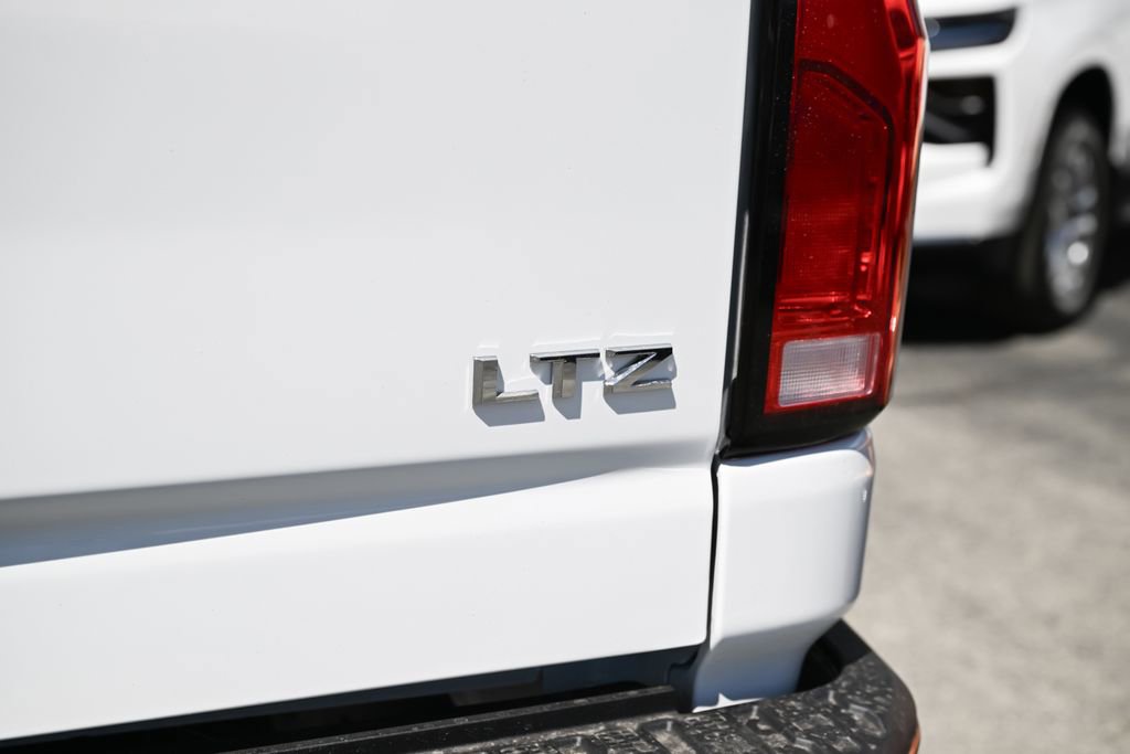 New 2026 Chevrolet Silverado 3500 LTZ w/ LTZ Premium Package image 17