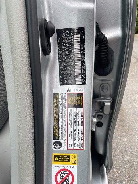 Used 2017 Toyota Camry LE FWD image 26