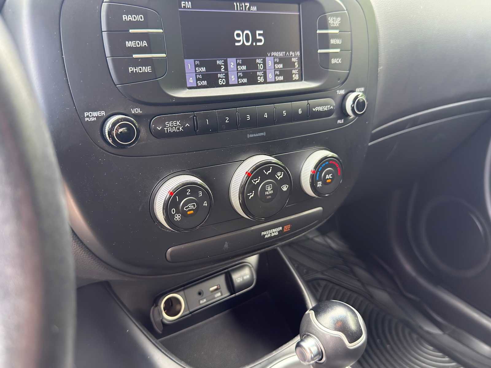 Used 2018 Kia Soul image 17