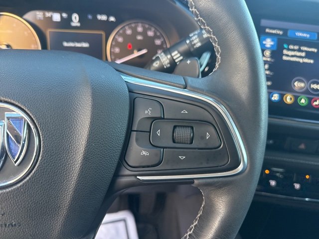 Used 2021 Buick Envision Avenir w/ Technology Package II image 16