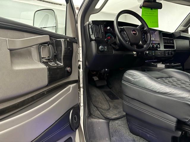 New 2025 GMC Savana 2500 Extended w/ Driver Convenience Package image 21