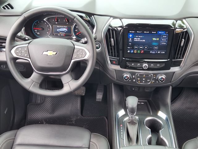 Used 2023 Chevrolet Traverse LT w/ LT Premium Package FWD image 29