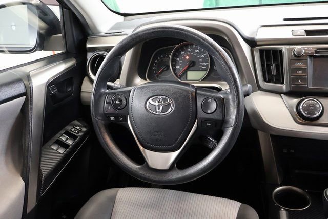 Used 2014 Toyota RAV4 LE image 12