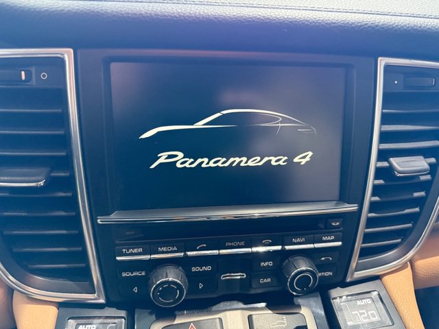 Used 2016 Porsche Panamera 4 Edition w/ Premium Package Plus AWD/4WD image 9