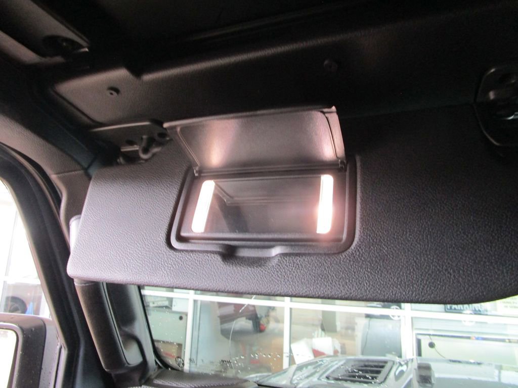 Used 2024 Jeep Wrangler Unlimited Rubicon image 48