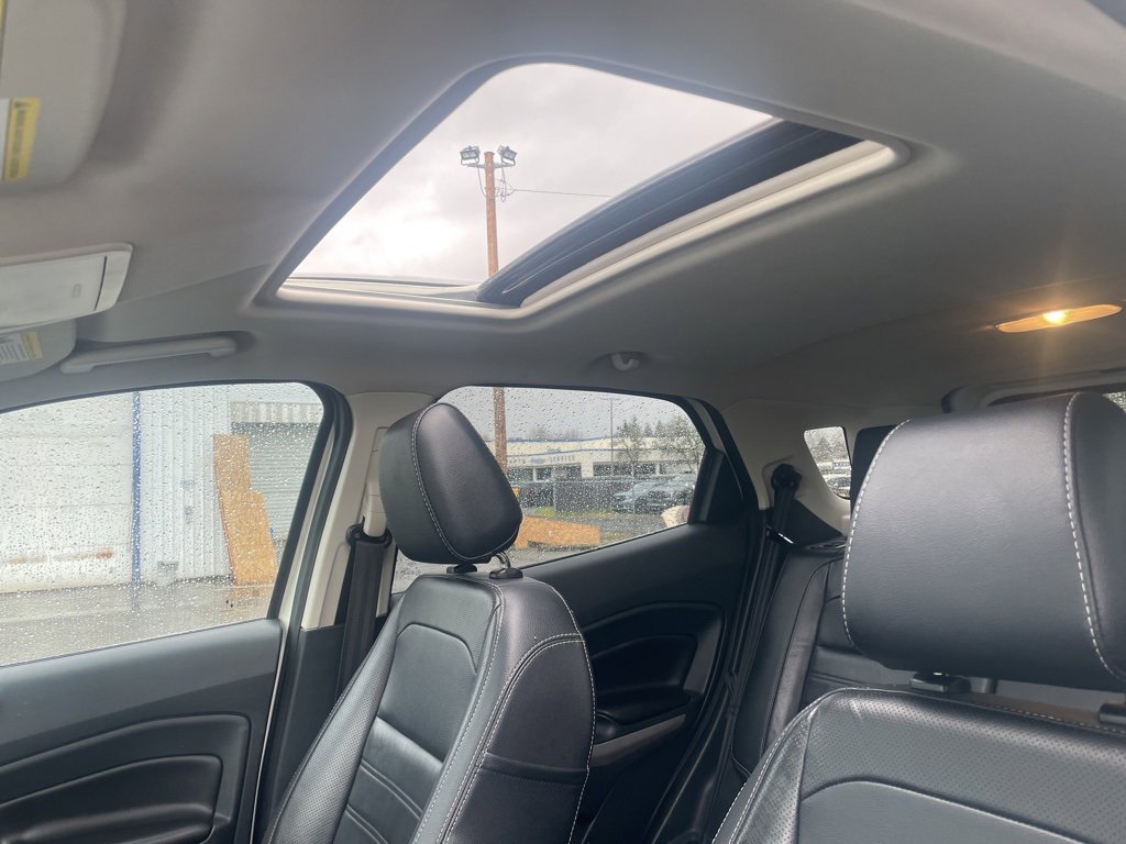 Used 2020 Ford EcoSport Titanium image 9