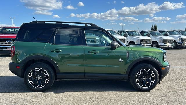 Certified 2025 Ford Bronco Sport Outer Banks w/ Outer Banks Tech Package+ image 2