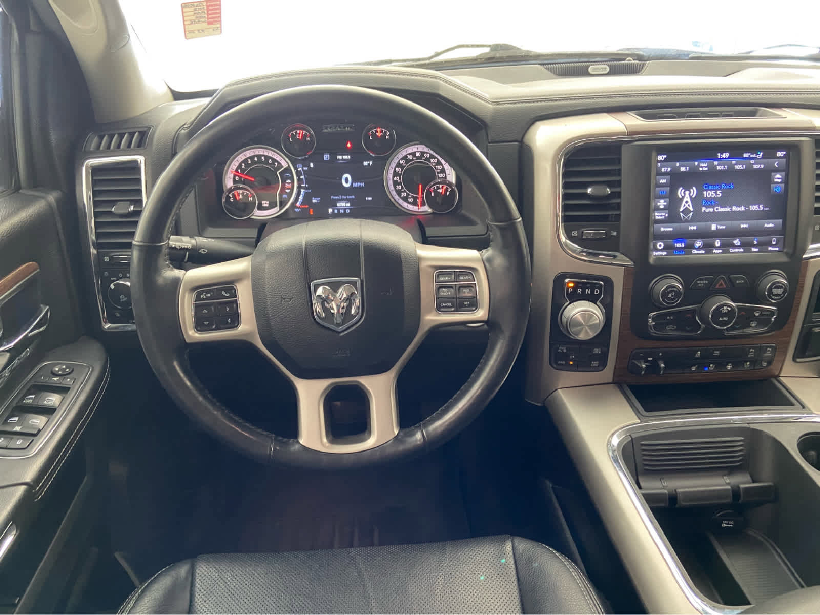 Used 2018 RAM 1500 Laramie w/ Convenience Group image 18