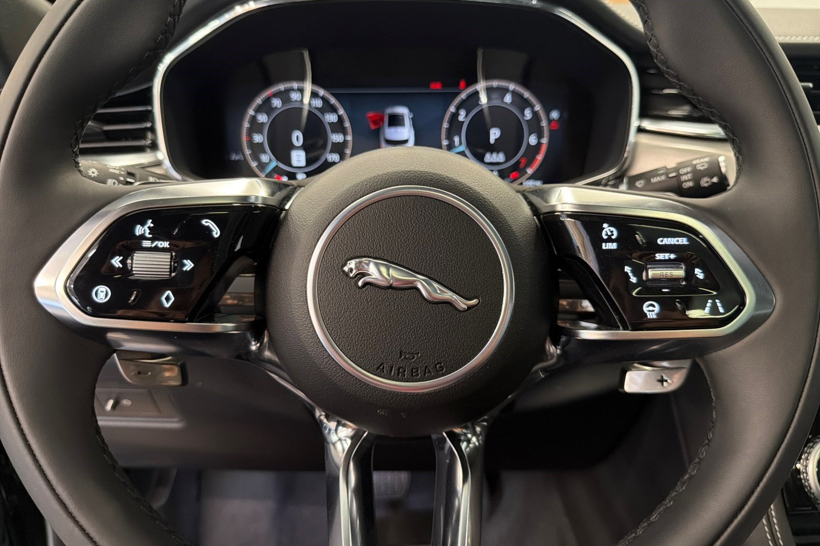 New 2026 Jaguar F-PACE R-Dynamic S AWD/4WD image 11