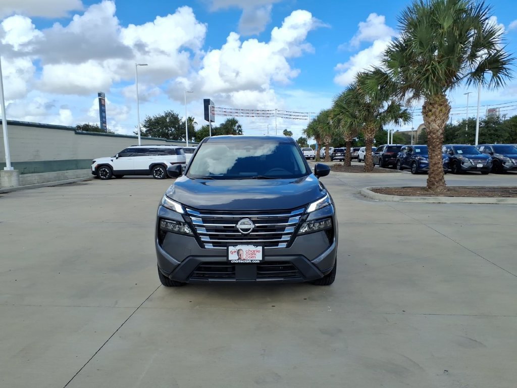 Used 2024 Nissan Rogue S FWD image 8