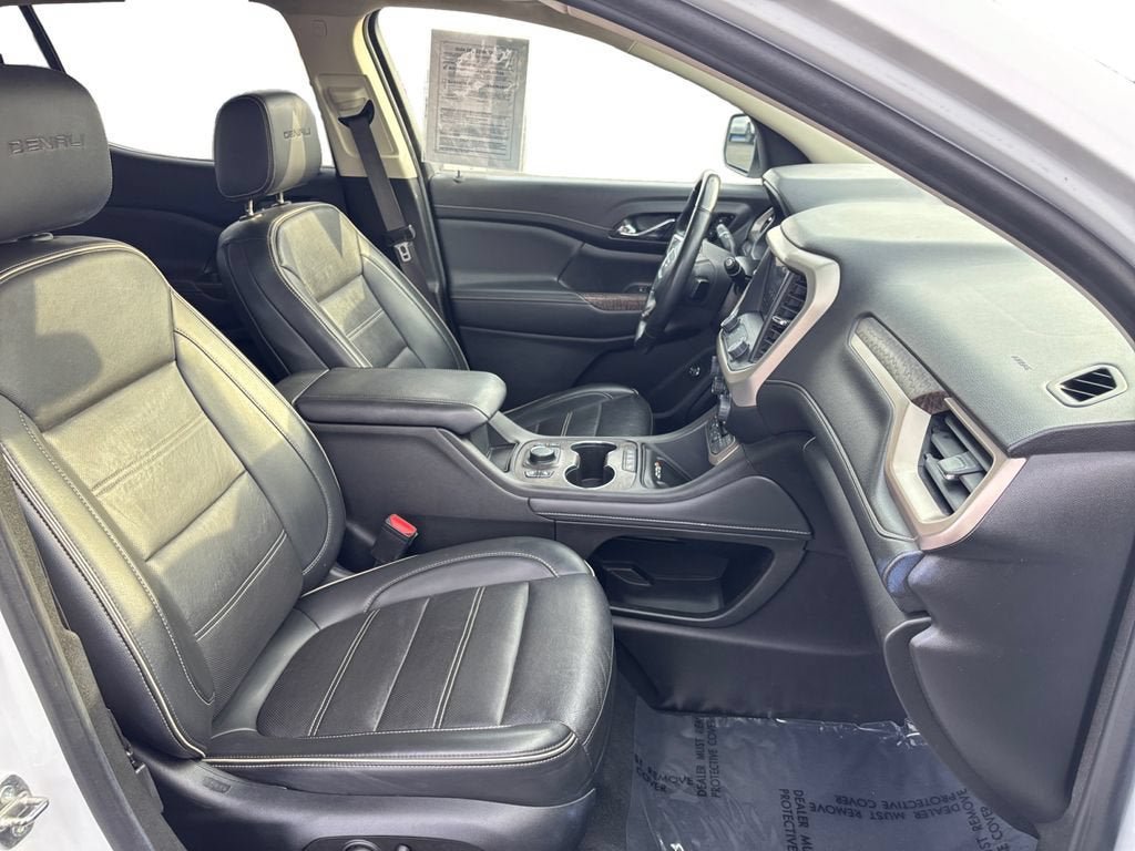 Certified 2023 GMC Acadia Denali FWD image 17