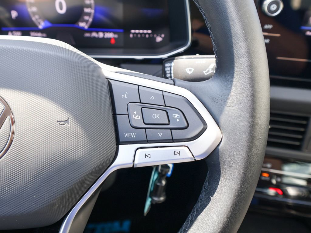 Used 2025 Volkswagen Jetta S image 24