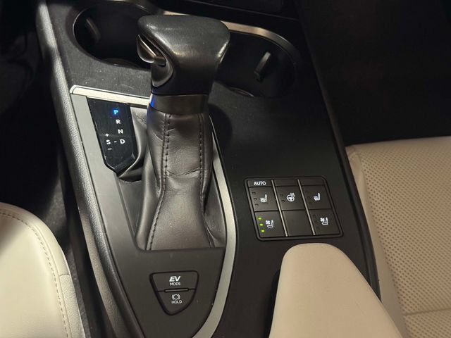 Used 2024 Lexus UX 250h F Sport AWD/4WD image 37