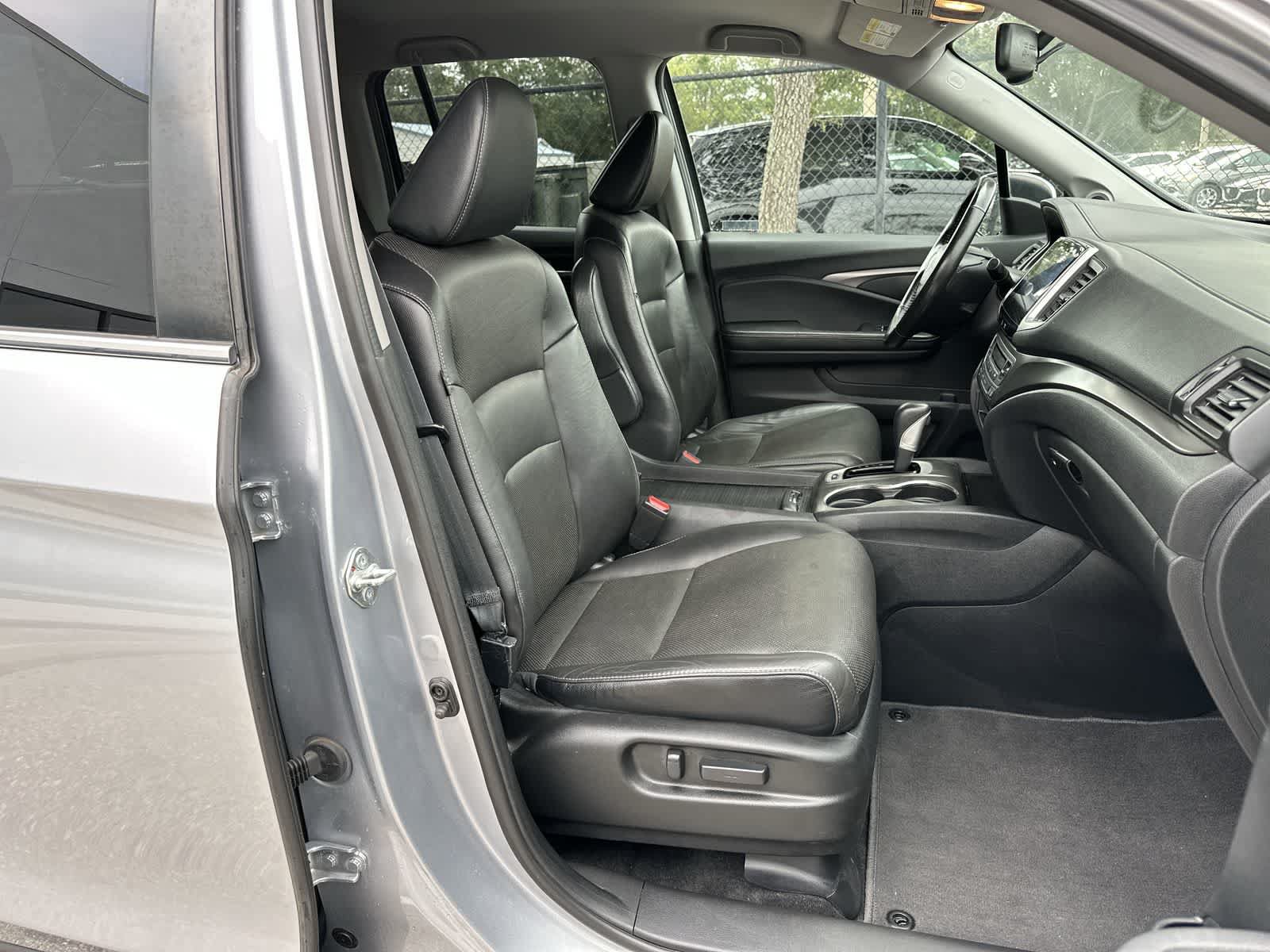 Used 2018 Honda Ridgeline RTL-T image 9