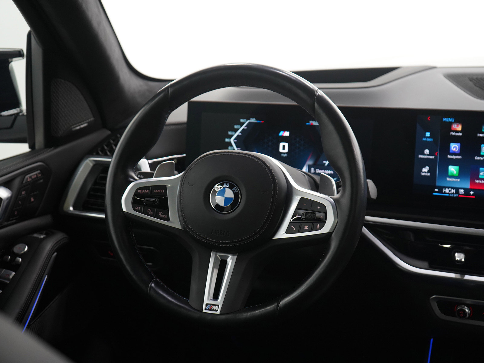 Used 2024 BMW X7 M60i w/ Climate Comfort Package image 14