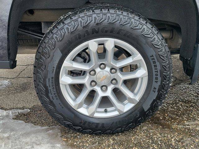 Used 2022 Chevrolet Silverado 1500 LT image 5