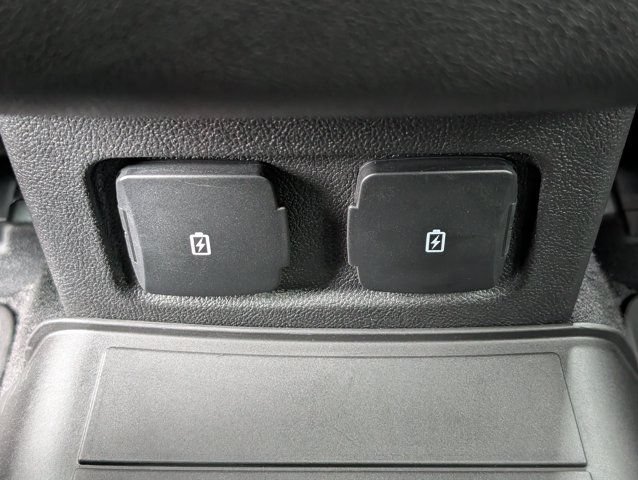 Used 2025 Lincoln Corsair Reserve FWD image 30