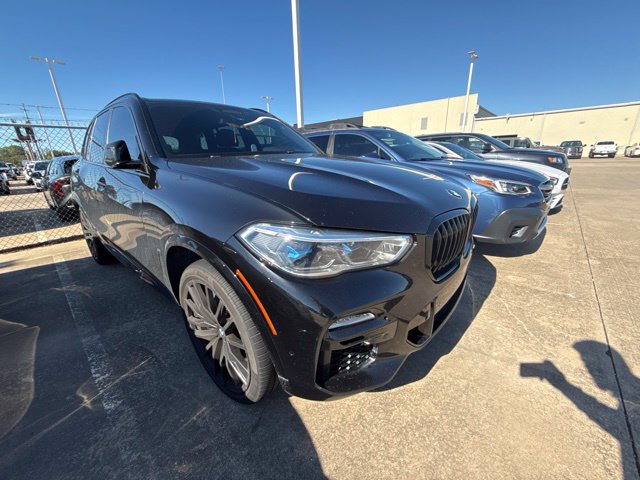 Used 2020 BMW X5 M50i AWD/4WD image 3