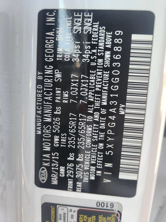Used 2016 Kia Sorento FWD image 18
